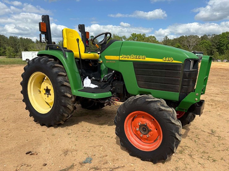 2004-john-deere-4410-image-4