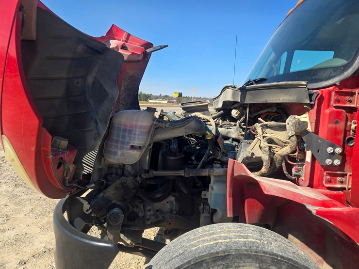 2007-international-durastar-4300-image-26