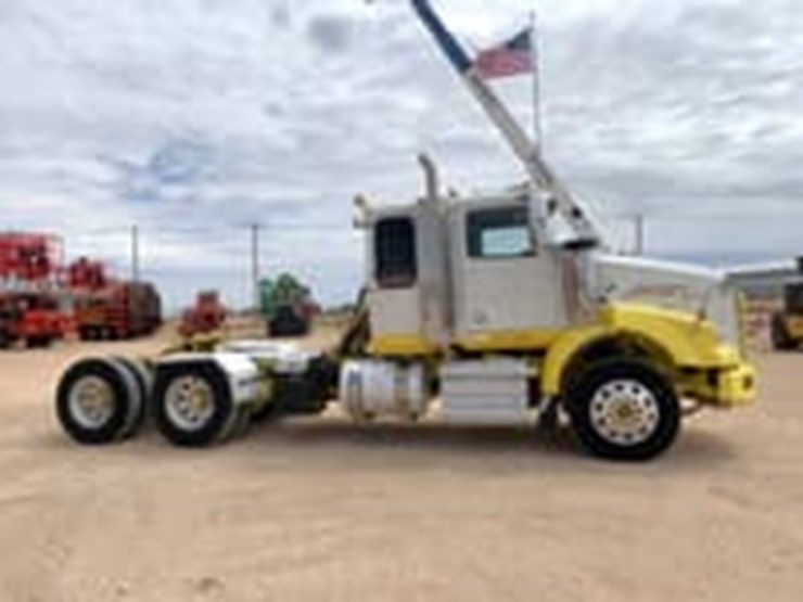 2012-western-star-4900-image-3