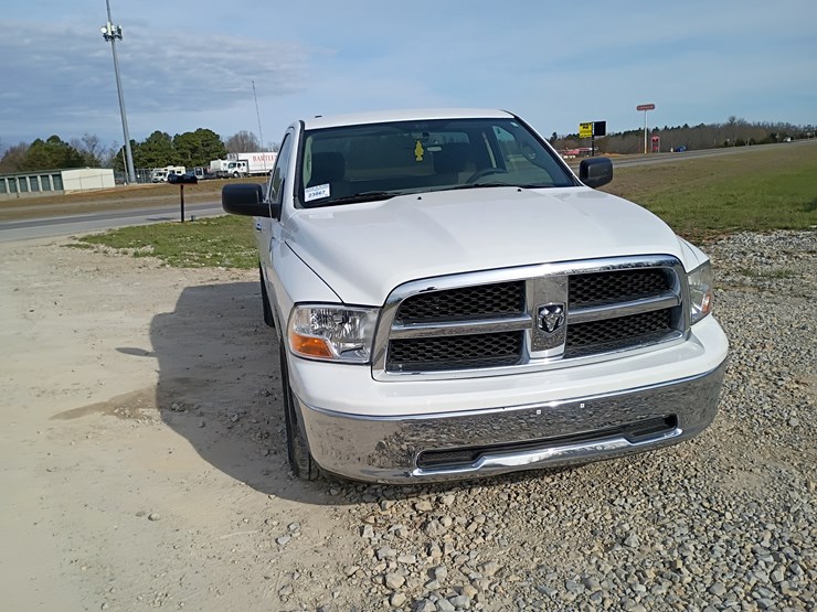 2012-dodge-1500-image-14