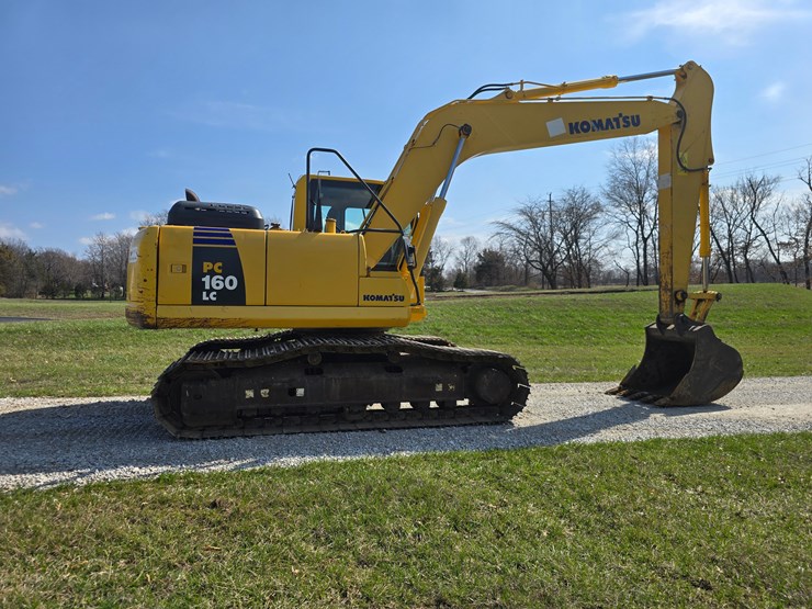 2013-komatsu-pc160-lc-image-16