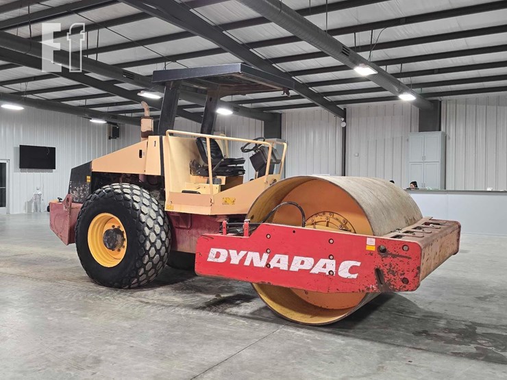 2007-dynapac-ca250d-image-2