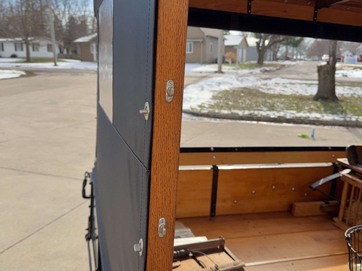 1934-international-c-1-canopy-express-image-47