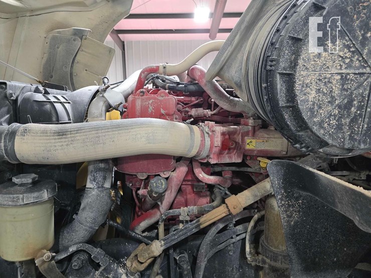 2017-international-prostar-image-18