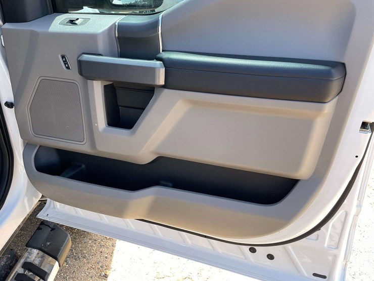 2018-ford-f250-image-16