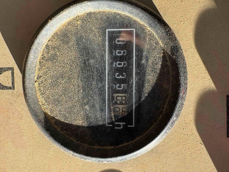 2005-deere-655c-image-19