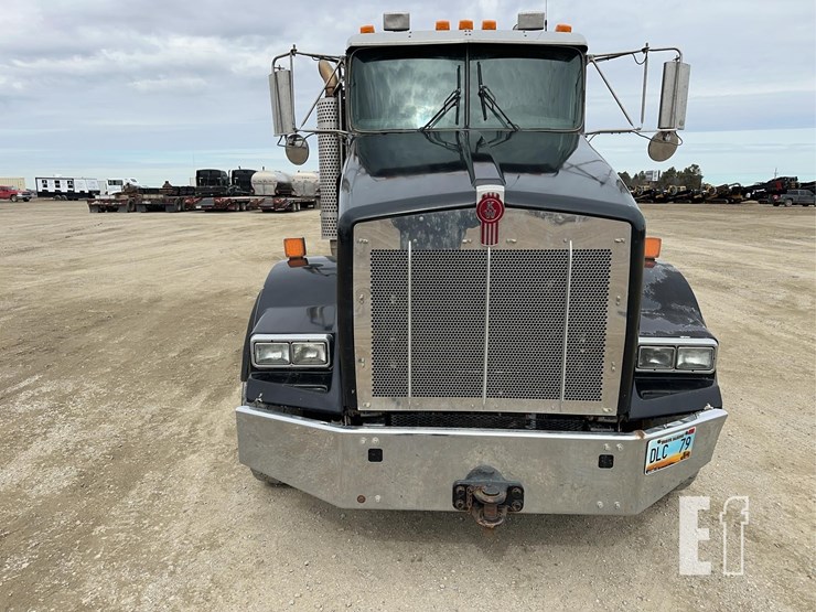 2003-kenworth-t800-image-8