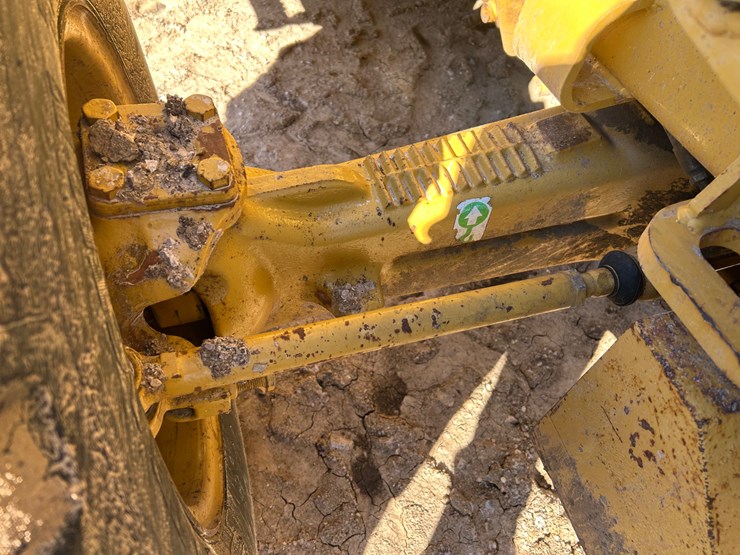 2005-caterpillar-420d-image-77