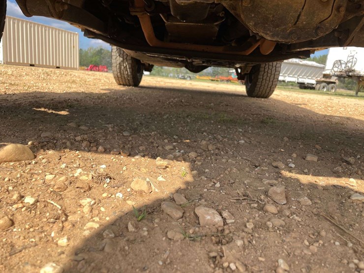 2013-jeep-wrangler-sport-image-25