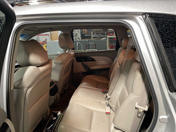2009-acura-mdx-image-56