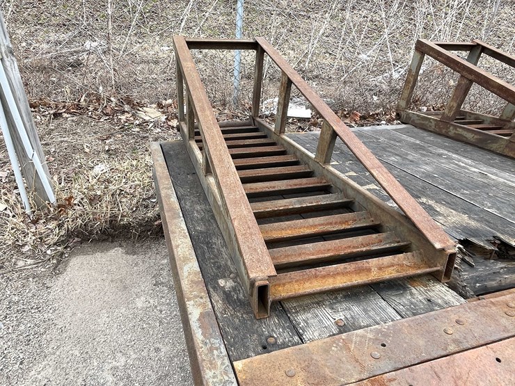 #1460-•-1987-redi-haul-gooseneck-trailer-(has-wi-title)-(of)-image-44