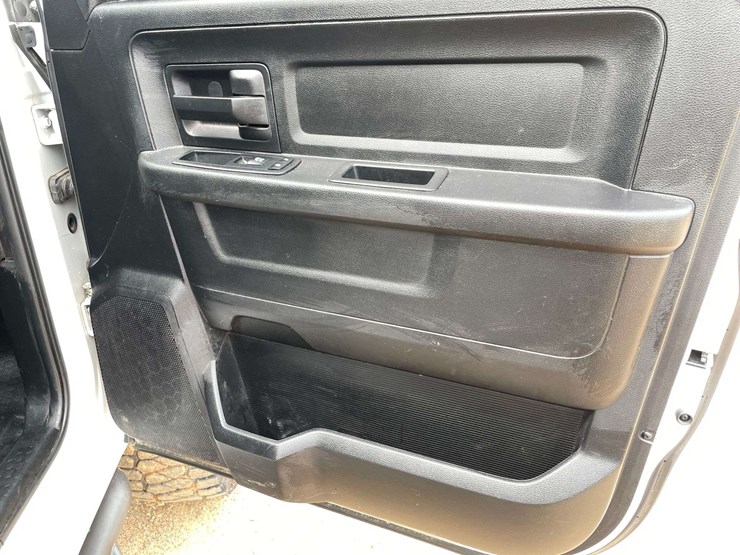 2014-dodge-ram-2500-image-17