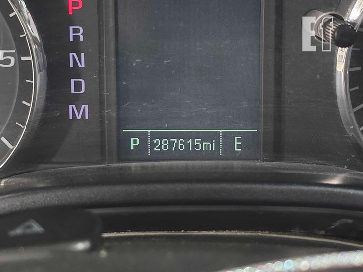 2015-chevrolet-silverado-1500-image-13