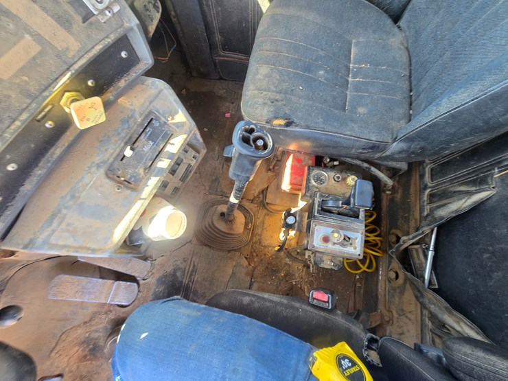 1998-mack-rd688s-image-75