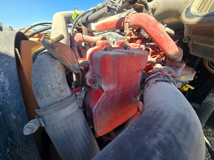 2014-international-prostar-image-33