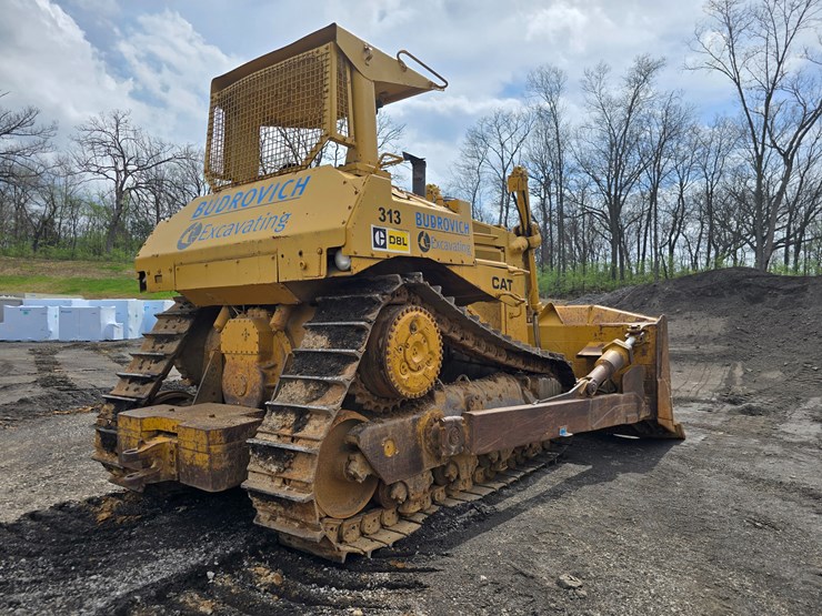 1970-caterpillar-d8l-image-15