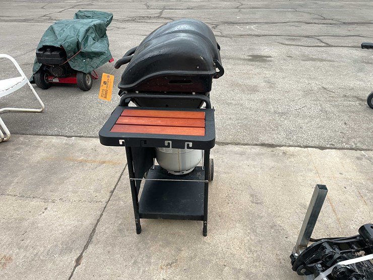 #7015-•-aussie-propane-grill-(o3)-image-4