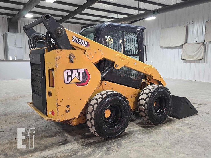 caterpillar-262d3-image-3