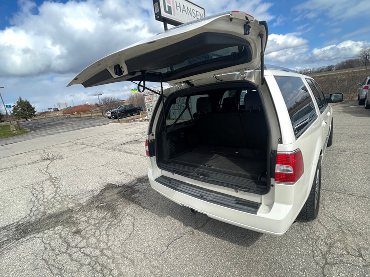 2008-lincoln-navigator-image-27