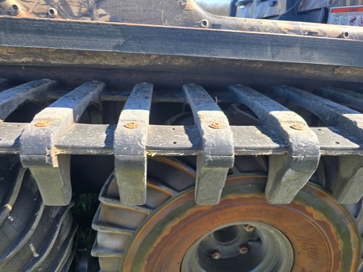 2008-argo-frontier-650-image-28