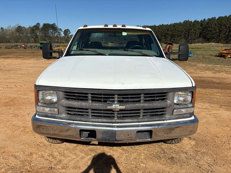 1999-chevrolet-silverado-3500-image-5