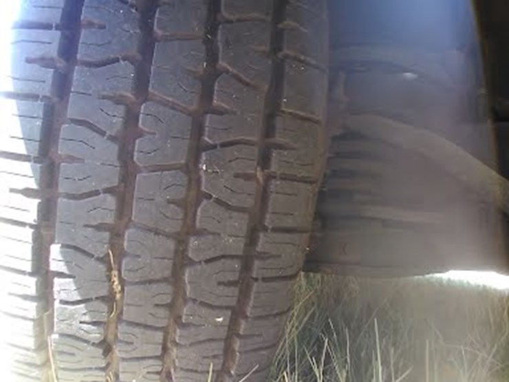 chevrolet-suburban-image-32