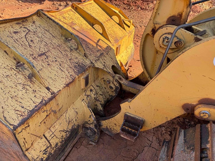 2005-deere-655c-image-9