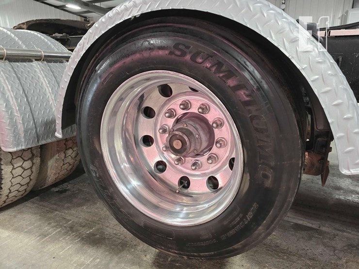 2004-international-paystar-5900-image-29