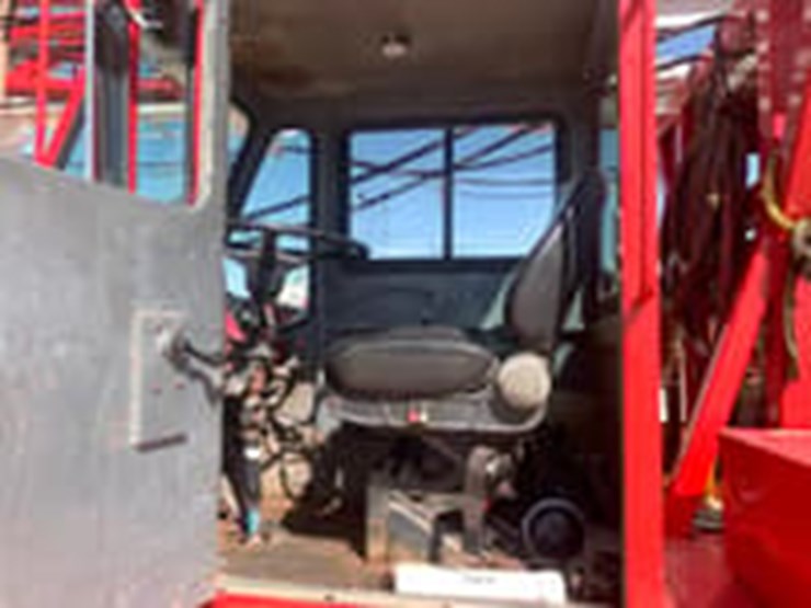 2012-caterpillar-c13-image-6