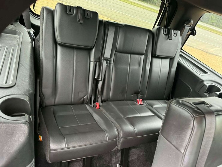2014-ford-expedition-limited-image-13