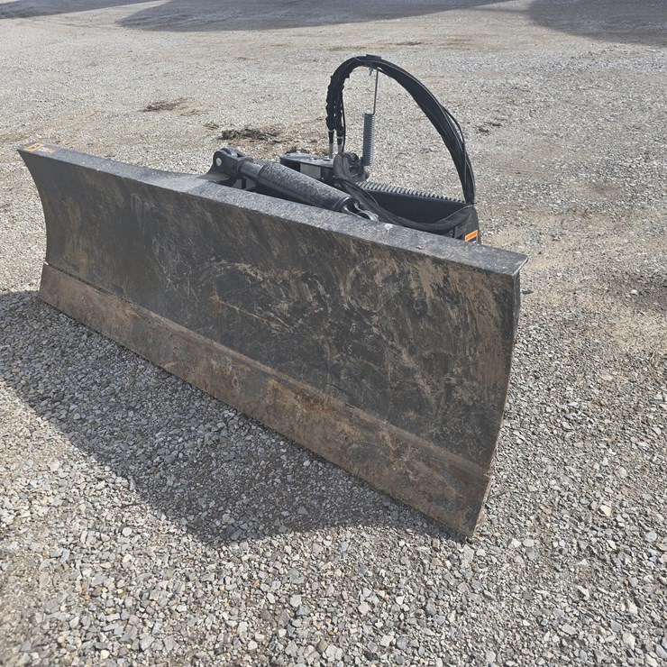 #22605 • John Deere DB84 Dozer Blade