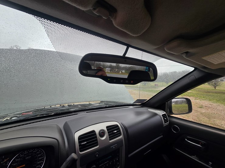 2011-chevrolet-colorado-image-45