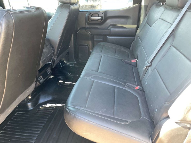 2019-chevrolet-silverado-1500-image-14