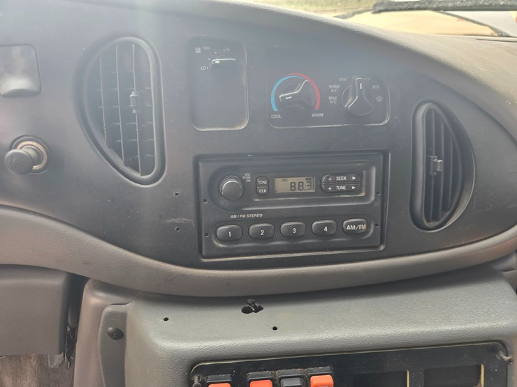 2000-ford-2000-image-35