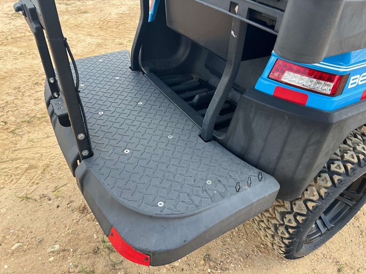 2023-bintelli-6-seater-electric-golf-cart-w/-on-board-charger-(186-miles-showing)-image-22