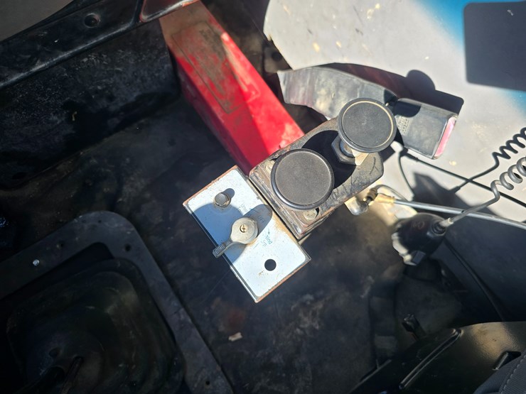 2000-sterling-l9500-image-96