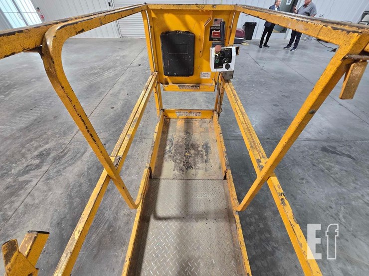 2019-hy-brid-lifts-hb-1430-image-9
