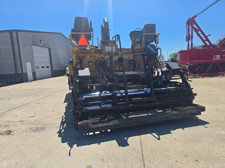 2006-caterpillar-ap-1000d-image-13