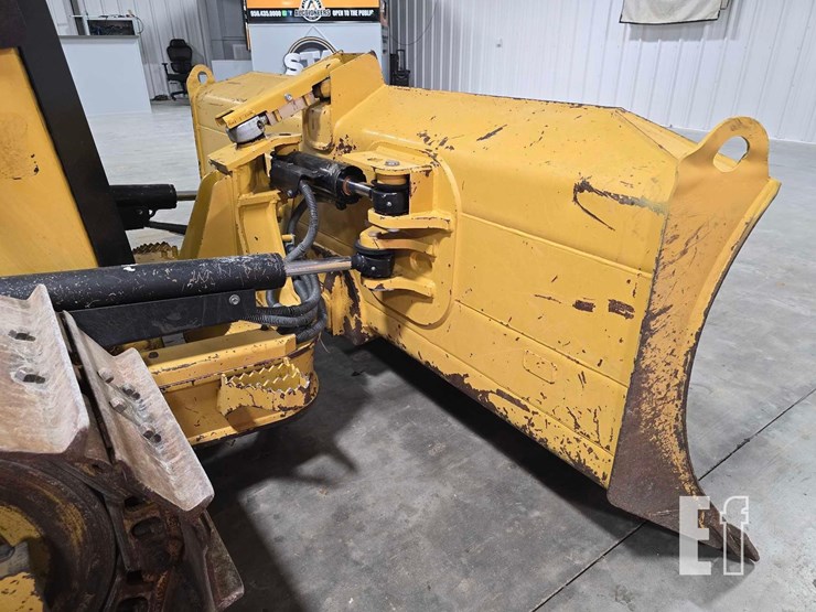 2021-caterpillar-d3-image-11