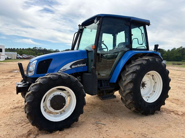 2006-new-holland-tl100a-image-2