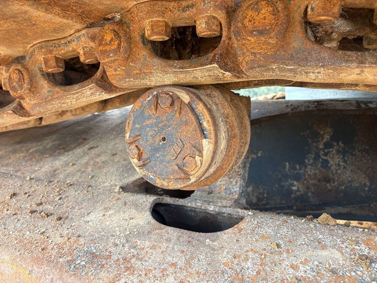 komatsu-pc200-image-35