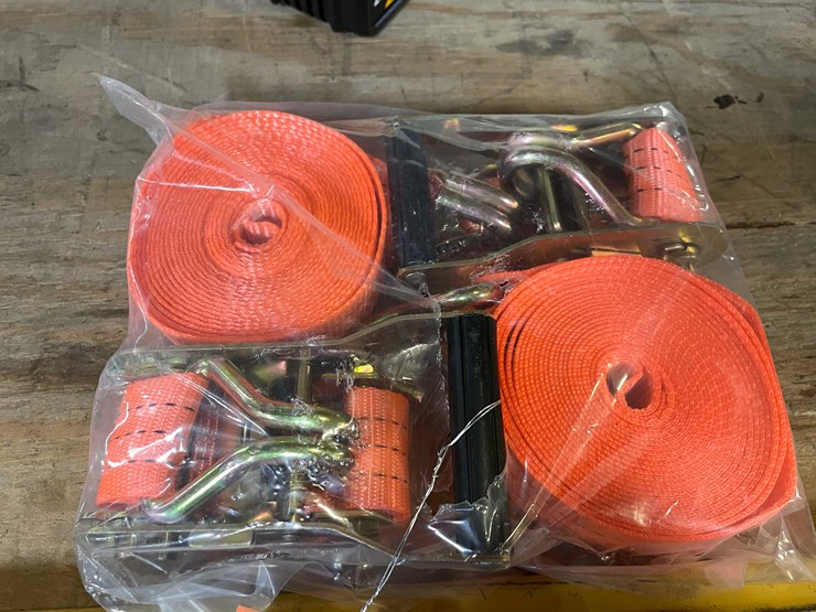 #2429-•-(2)-ratchet-straps,-1.5"-wide-x-15'-long-(pr12)-image-1