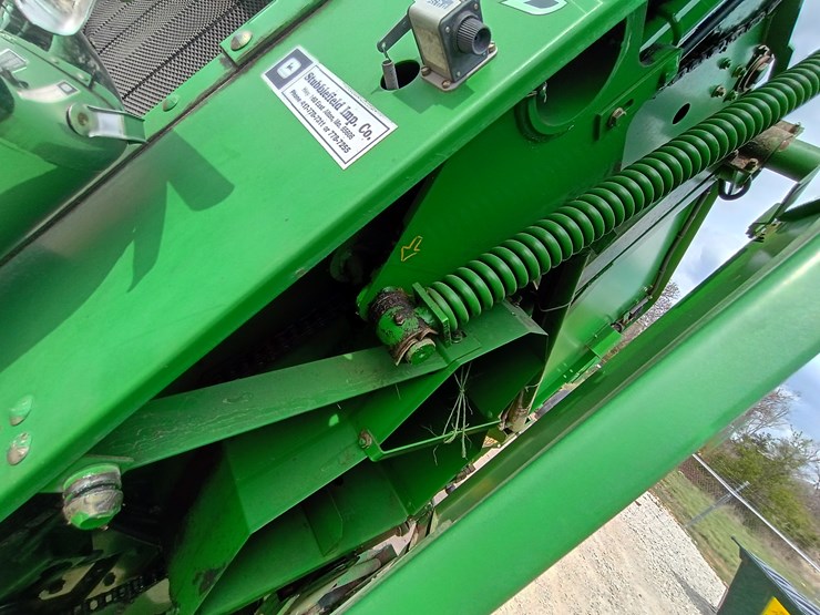 2000-john-deere-556-image-22