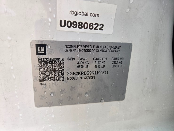 2019-chevrolet-silverado-2500-image-36