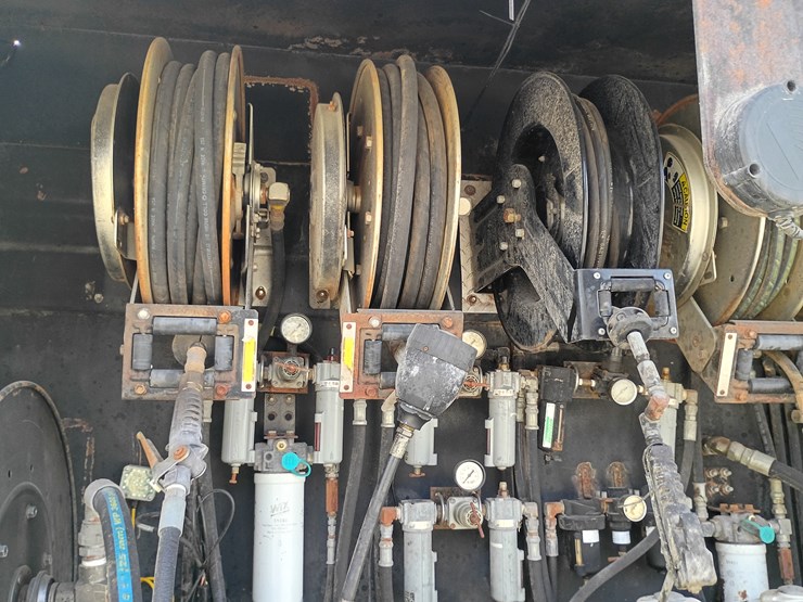 2005-ford-f750-image-75