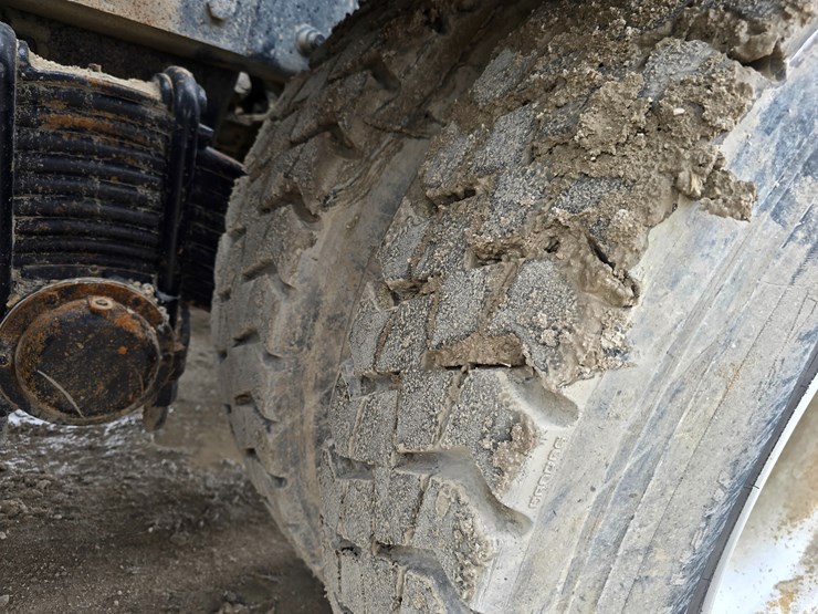 #22590-•-2007-mack-cv713-granite-roll-off-truck-image-86