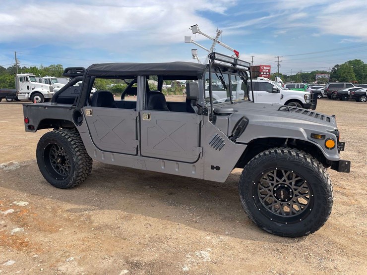 1988-am-general-m998-image-5