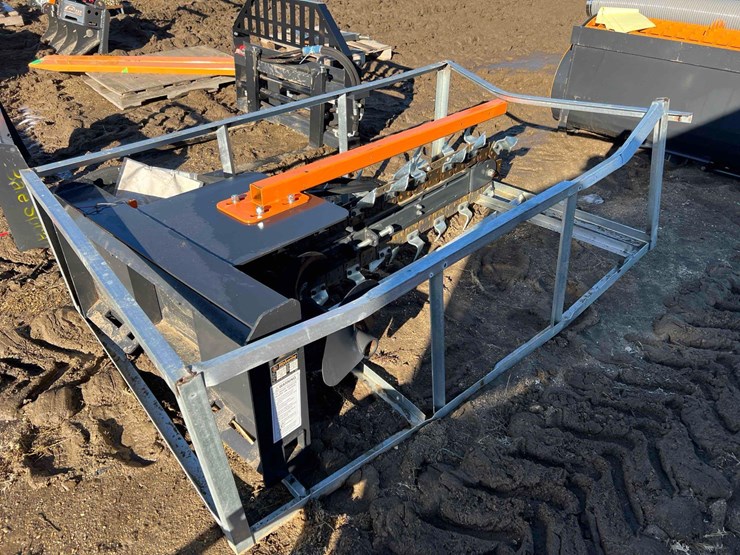 skid-steer-trencher-image-4