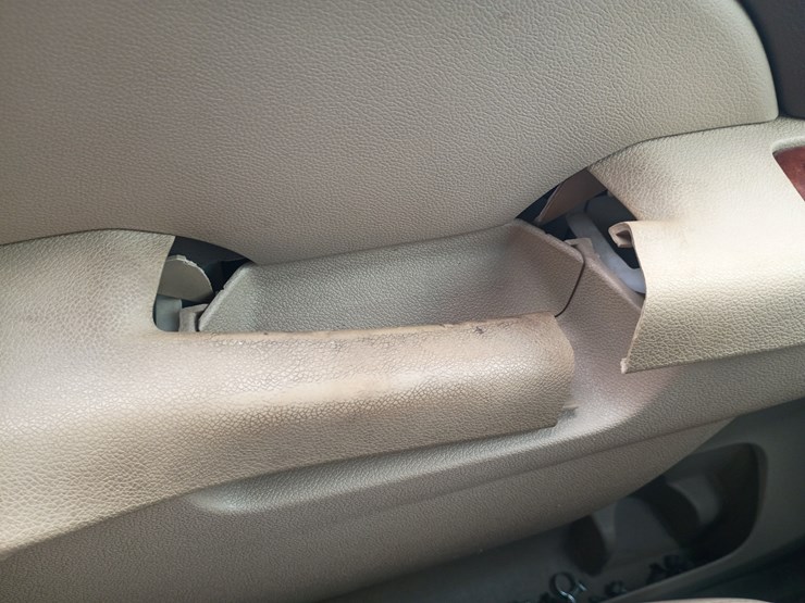 2013-chevrolet-2500-image-97