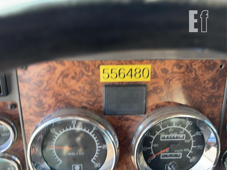 2003-kenworth-t800-image-52